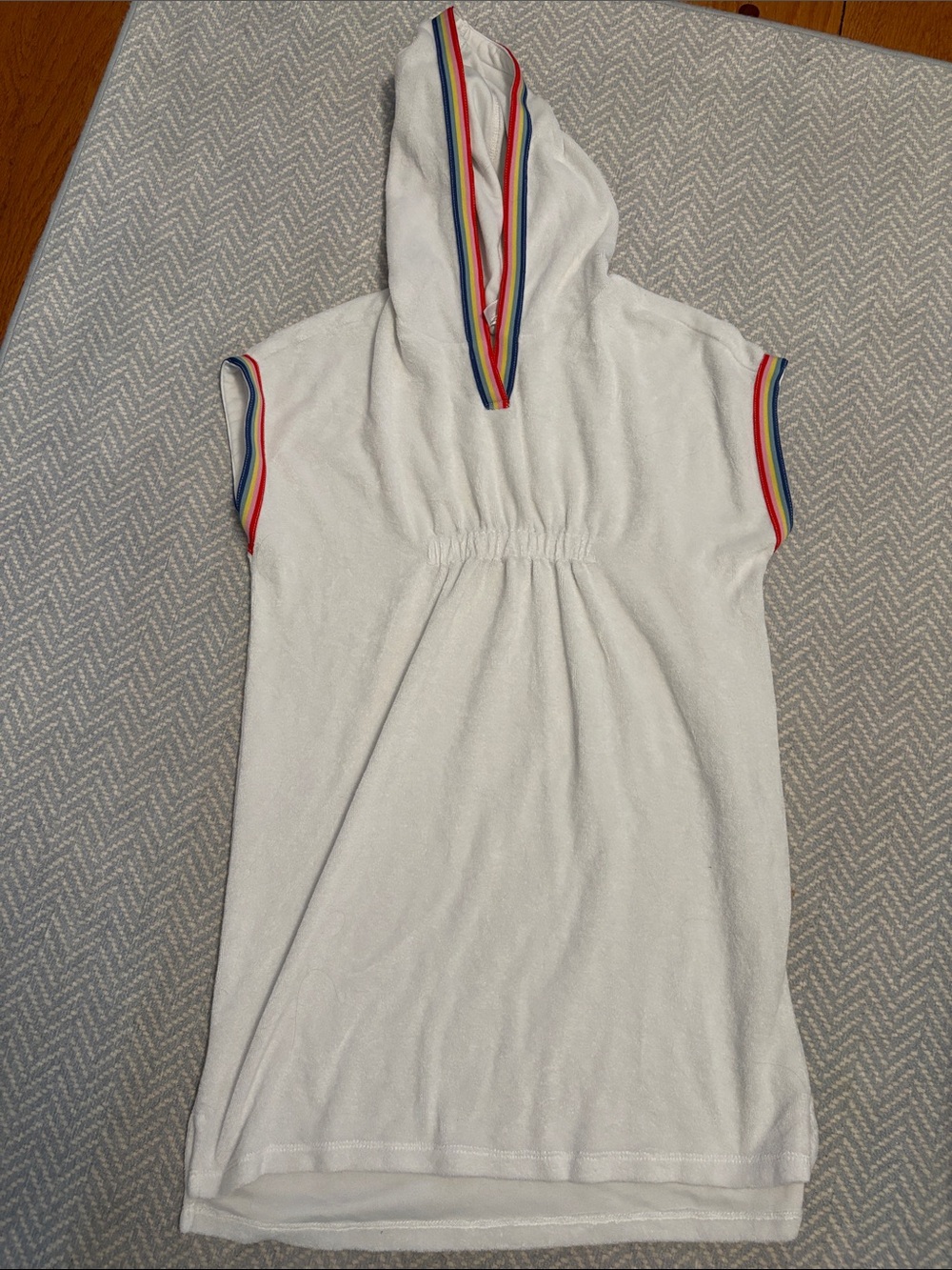 Hanna Andersson White Hooded Cover-Up with Rainbow Edge